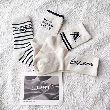 Children's socks for boys and girls 2023 autumn color matching breathable letter socks baby versatile comfortable mid-tube cotton socks 4 pairs 
