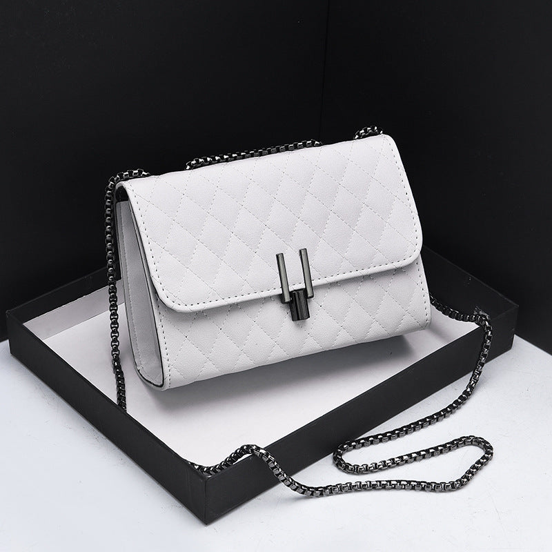 Bags Women's Fashion Crossbody Bag Versatile Popular Chain Small Square Bag Shoulder Bag Niche Design Women's Bag လက်ကား ပုံစံအသစ် 