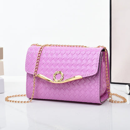 Factory direct sales bags for women 2022 new style shoulder crossbody bag cross-border women's bag wholesale small square bag chain bag