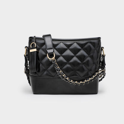Bags for women, versatile bucket bag for all seasons, 2022 new large-capacity black and white contrasting crossbody bag, shoulder bag for women 