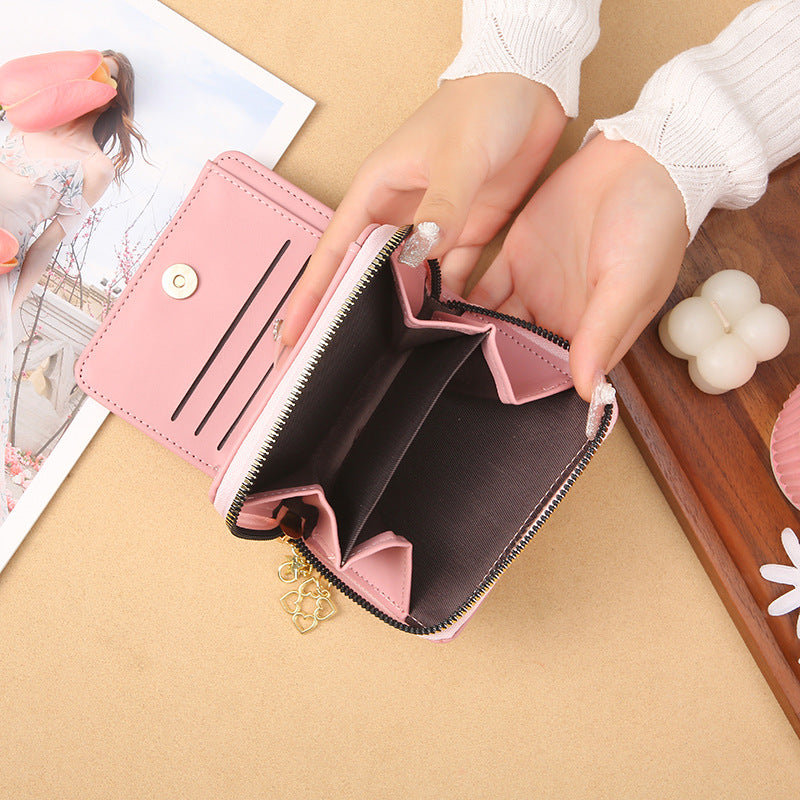 Amazon.co.jp: EGUMI EGUMI MONOGRAM MINI WALLET EGUMI Mini