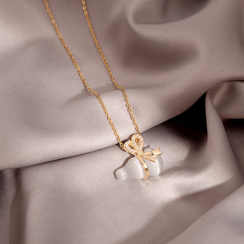 Douyin Explosive Titanium Steel Necklace Light Luxury Micro-inlaid Longevity Lock Maple Leaf Jade Gourd Turnable Windmill Pendant Clavicle Chain 