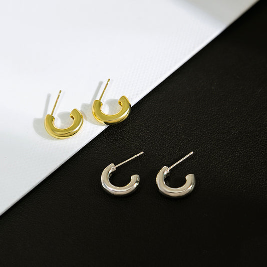 Silver needle C-shaped earrings simple and small metal texture earrings ins style geometric all-match earrings women wholesale 