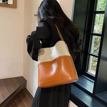 2023 New Simple Ruiying Bucket Bag Large Bag Versatile Ins Fashion Portable Crossbody Korean Style Women’s Bag 