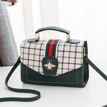 Factory price direct sale 2021 new bag women's Korean version versatile shoulder bag crossbody small square bag mobile phone bag coin purse trendy 