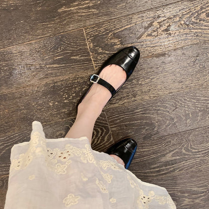 葡萄妈studiolee 方圆头纹理感一字带中粗跟单鞋钻扣玛丽珍鞋女