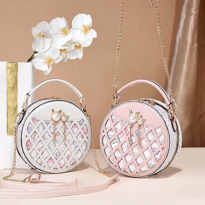 2023 Autumn and Winter Bags Women's New Casual Mobile Phone Bag Crossbody Small Round Bag Women's Trendy Fashion Sweet Chain Bag 