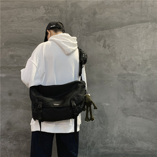 One-shoulder crossbody bag men's trendy messenger bag Japanese large-capacity workwear student Harajuku casual ins women's shoulder bag 