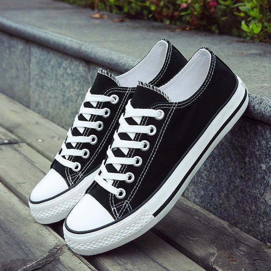 2023 new small white canvas women's shoes sneakers board shoes ulzzang Korean version spring couple students casual cloth shoes 