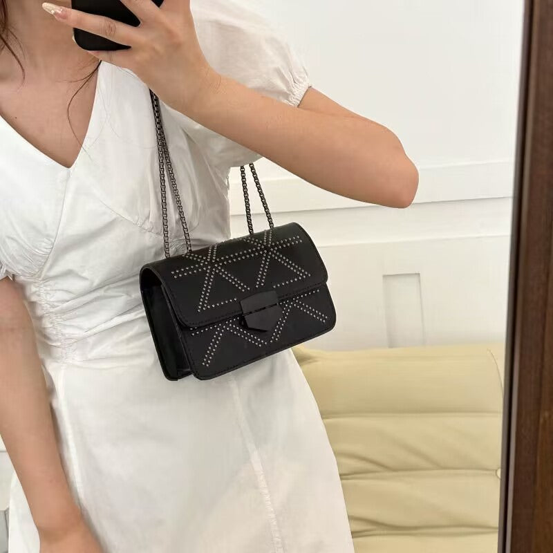 时尚质感复古小方包女2023新款潮流简约链条斜挎包潮搭ins单肩包