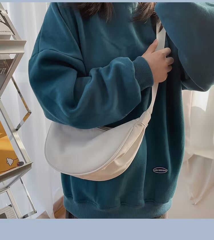 Manufacturer's 2021 new oblique dumplings Korean version shoulder bag trendy women's waist bag casual student bag ins bag spot 