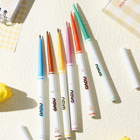 NOVO gel eyeliner pencil has a very fine touch and is smooth and natural in one stroke. It is not easy to smudge. 