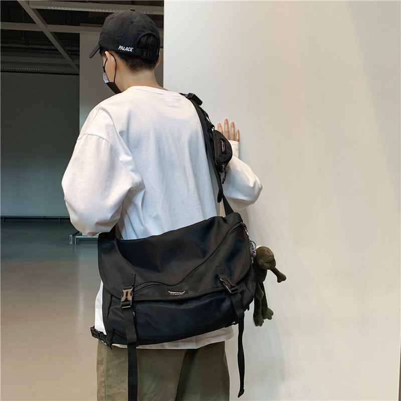 One-shoulder crossbody bag men's trendy messenger bag Japanese large-capacity workwear student Harajuku casual ins women's shoulder bag 