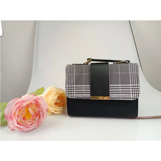 Factory direct sales women's bag wholesale 2022 new small square bag single shoulder crossbody bag fashionable versatile handbag mobile phone bag 
