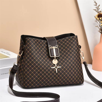 bucket bag 
