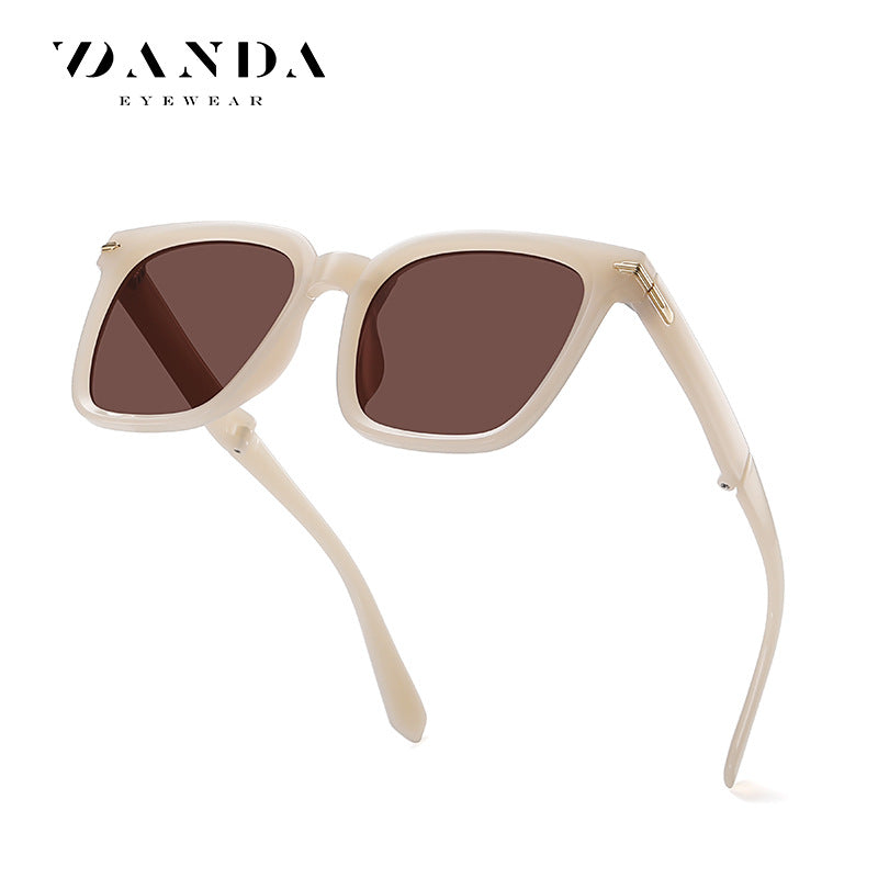 New folding sunglasses TR90 ultra-light polarized sunglasses 7530 sunshade and sunscreen can be equipped with myopia polarized sunglasses 