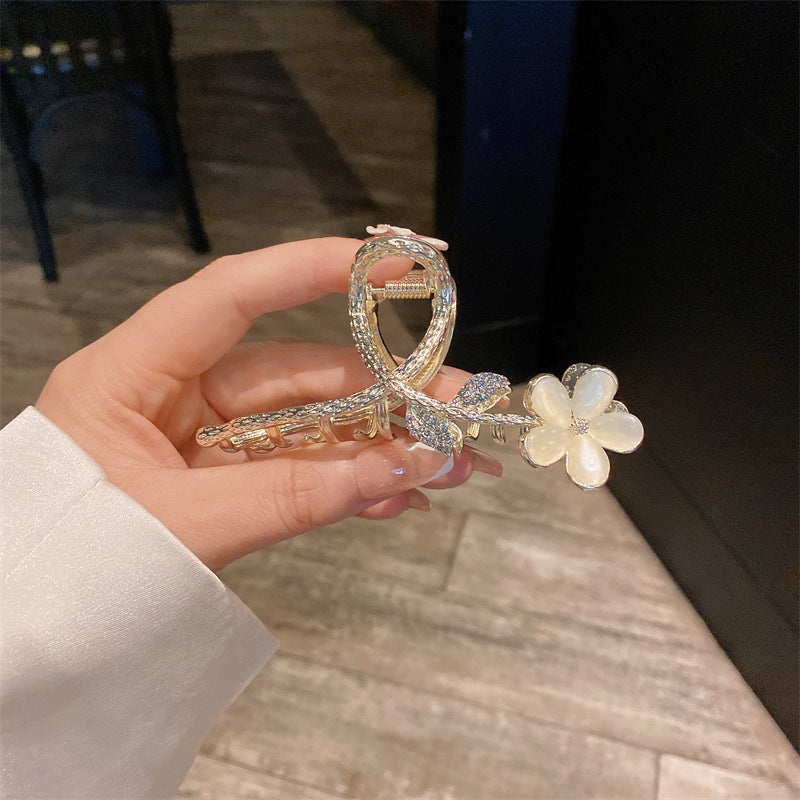 Super fairy flower clip new large metal butterfly clip female summer back head hair clip shark clip headdress hair clip 